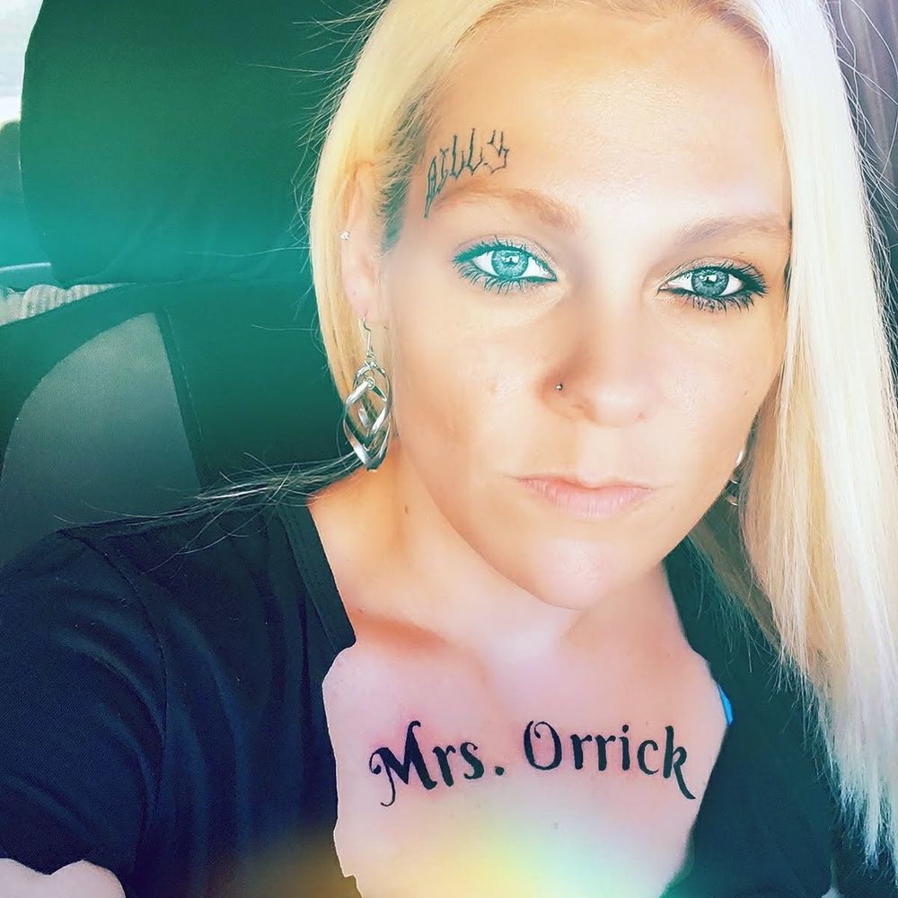 Meet your Posher, Christina